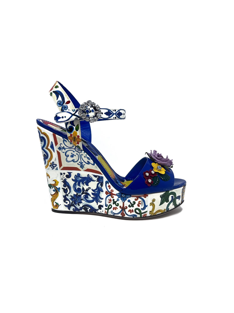 Dolce & Gabbana W Shoe Size 40 'Bianca' Patent Floral Embellished Platform Wedge